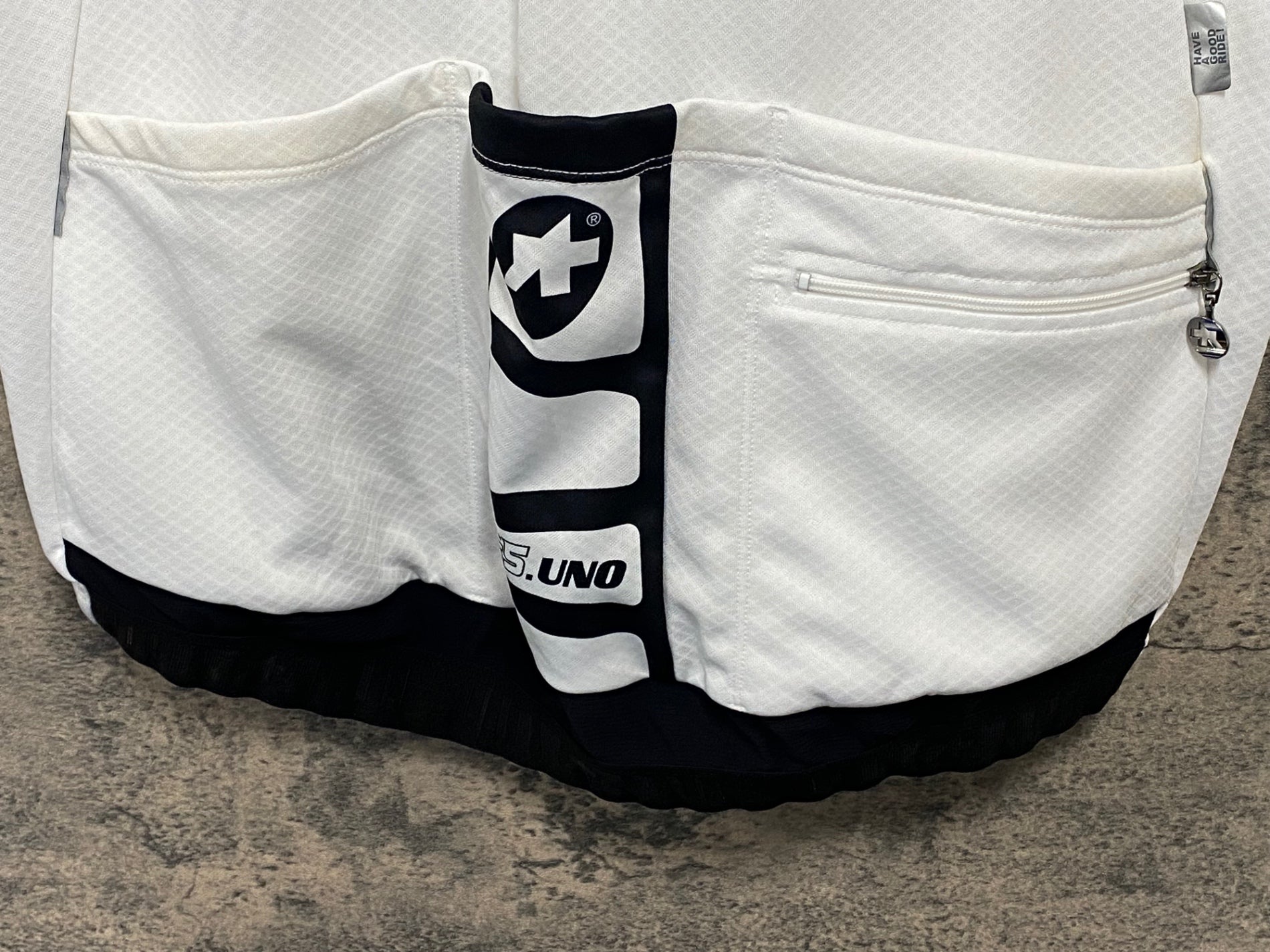 JW290 アソス ASSOS S5.UNO 半袖 サイクルジャージ 白/黒 XL – BICI