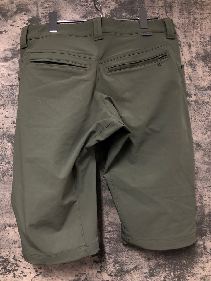 JF383 クローム CHROME UNION SHORTS 2.0 ハーフパンツ カーキ 32