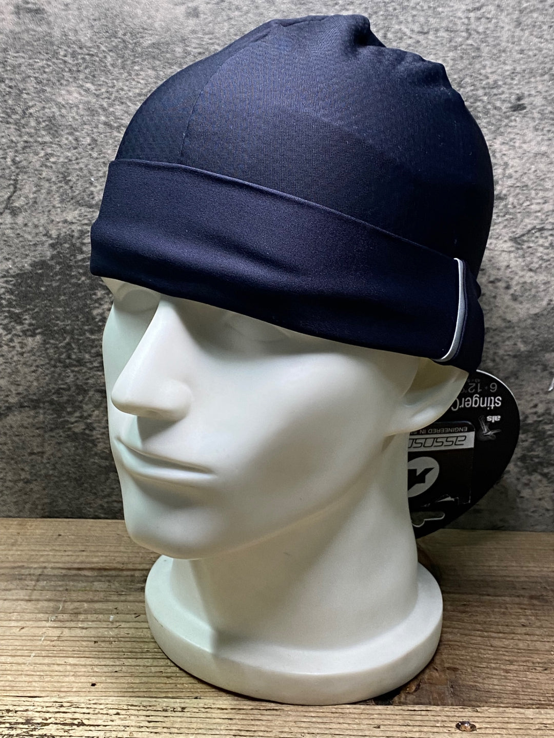 JQ139 アソス assos stingerCap 607 S7 ビー二ー サイクルキャップ 黒 1 裏起毛