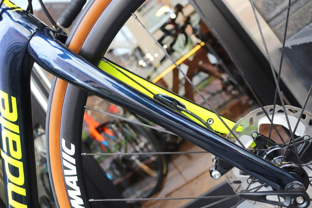 キャノンデール CANNONDALE シナプス SYNAPSE CARBON DISC 2018モデル 51サイズ 105 5800 MIX 11S カーボン ロードバイク 【東京南麻布店】