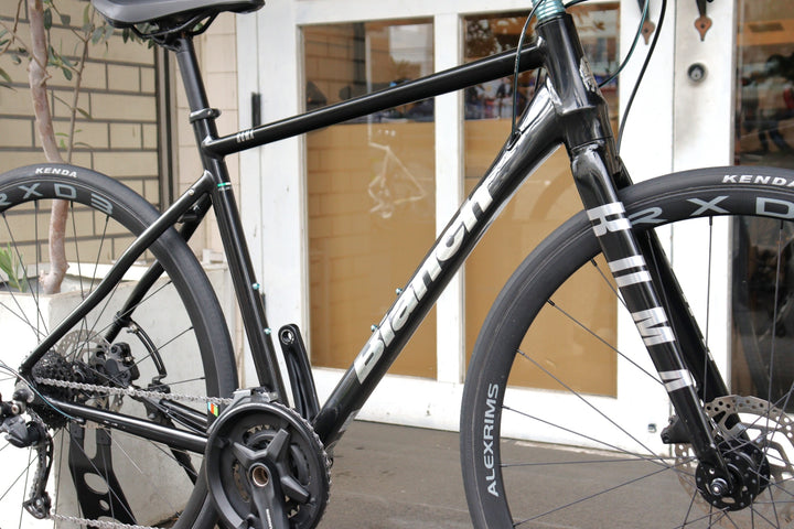 【付属品多数！】ビアンキ Bianchi ローマ ROMA 2 DISC 2021モデル 50サイズ シマノ ALTUS M2000 MIX 9S アルミ クロスバイク RXD3 【横浜店】