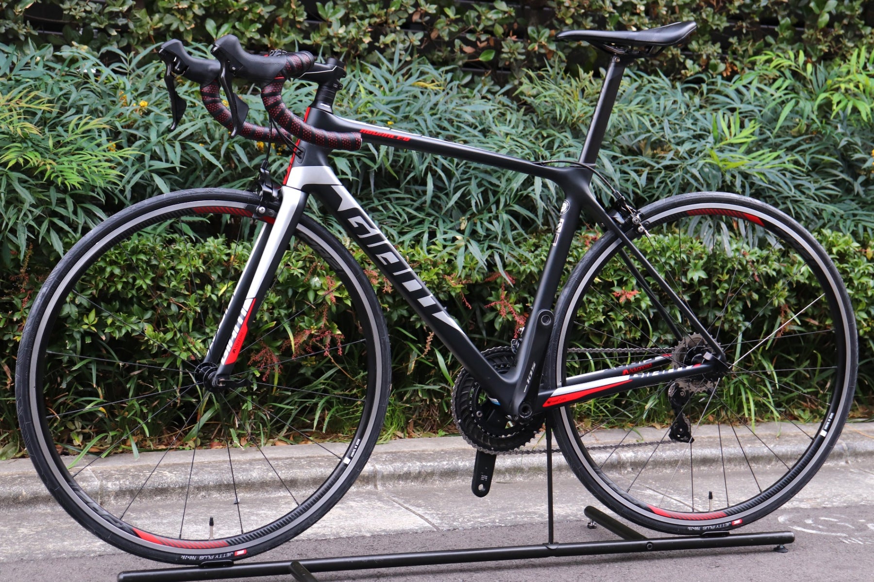 ジャイアント GIANT TCR ADVANCED 2 2019 Mサイズ シマノ 105 R7000