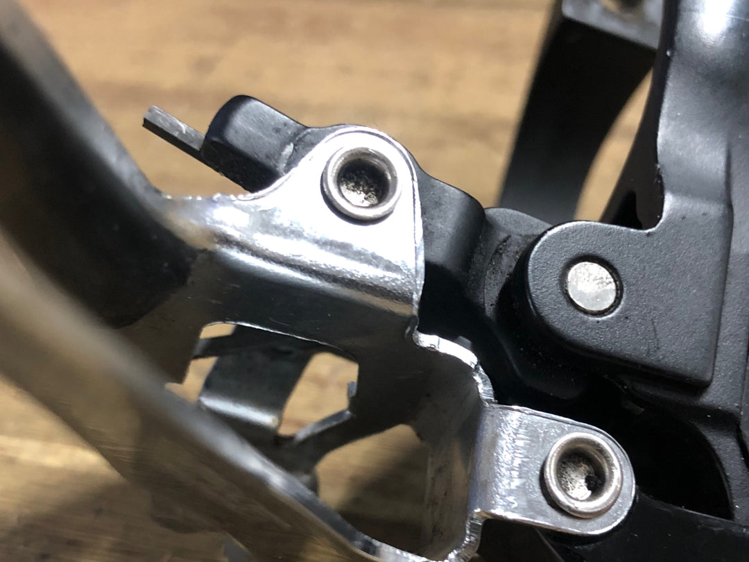 JW960 シマノ SHIMANO 105 FD-5800 フロントディレイラー バンド式 Φ34.9 ※ボルト欠品