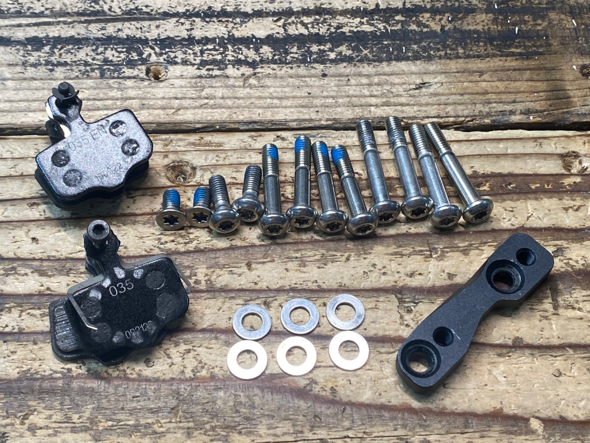 JJ902 スラム SRAM ライバル RIVAL eTap AXS ED-RIV-D1 HRD シフト