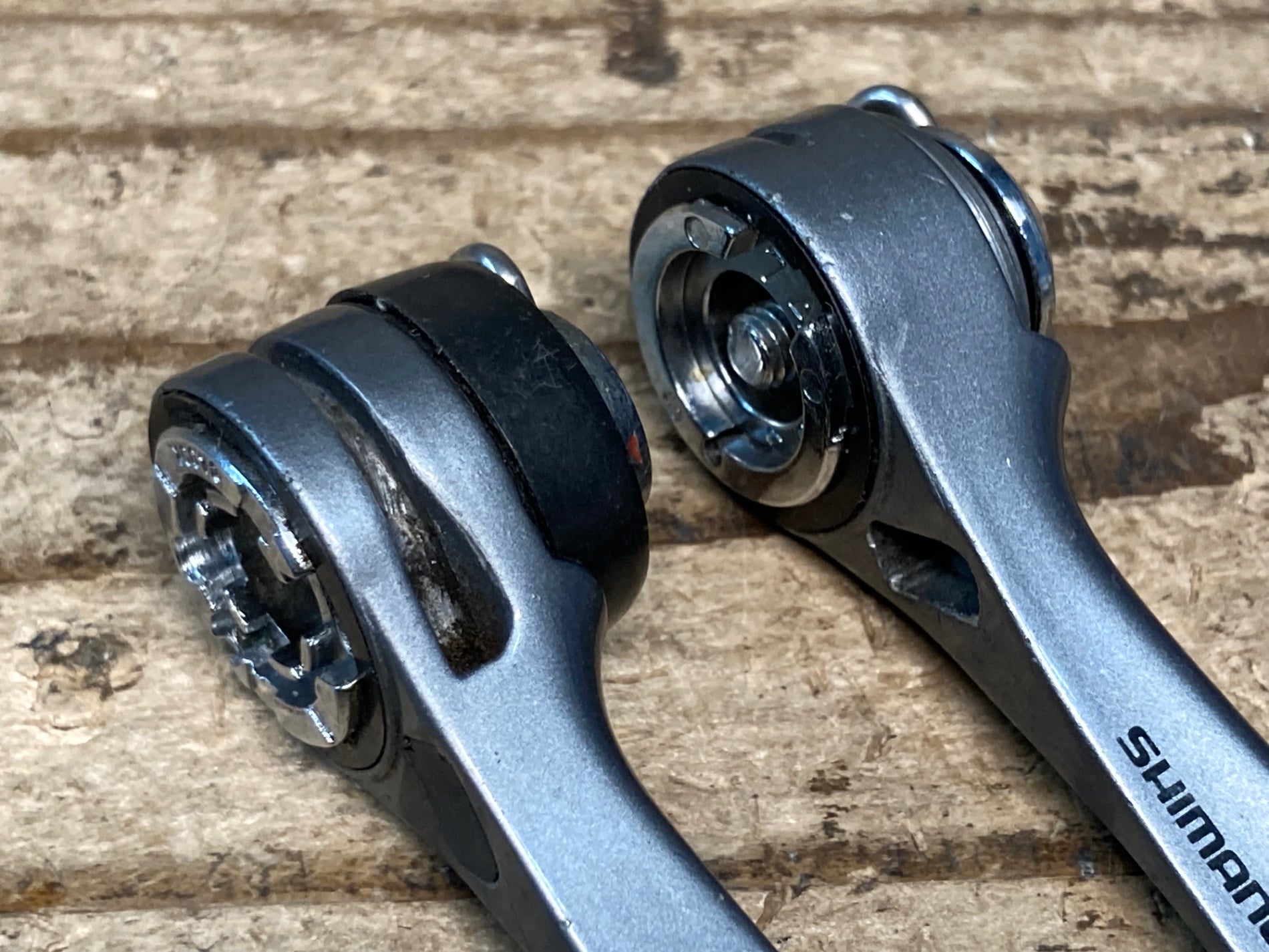 IE099 シマノ SHIMANO 600 SL-6400 ダブルレバー ※錆あり – BICI AMORE