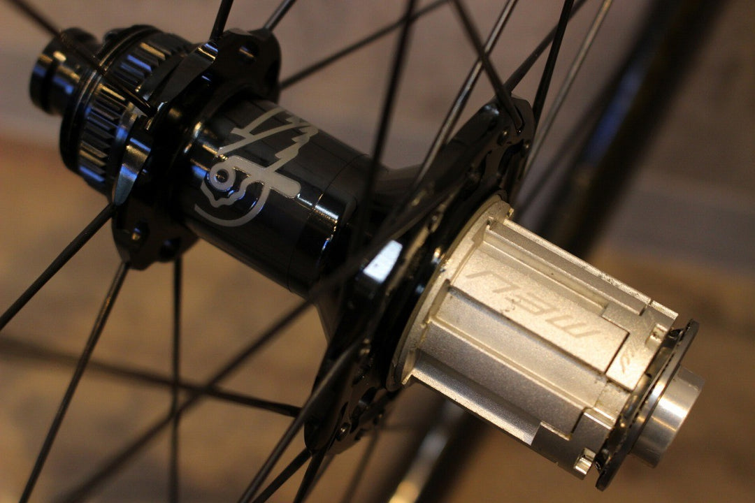 カンパニョーロ CAMPAGNOLO シャマル カーボン SHAMAL CARBON DB カーボン チューブレス ホイールセット カンパ N3W 11/12/13S 21C【名古屋店】