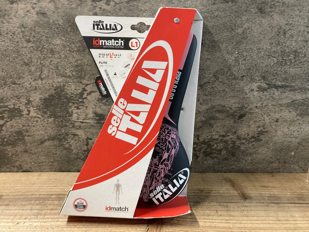 KA414 セライタリア Selle Italia フライト FLITE Giro D`Italia 2013 サドル チタンレール 黒ピンク