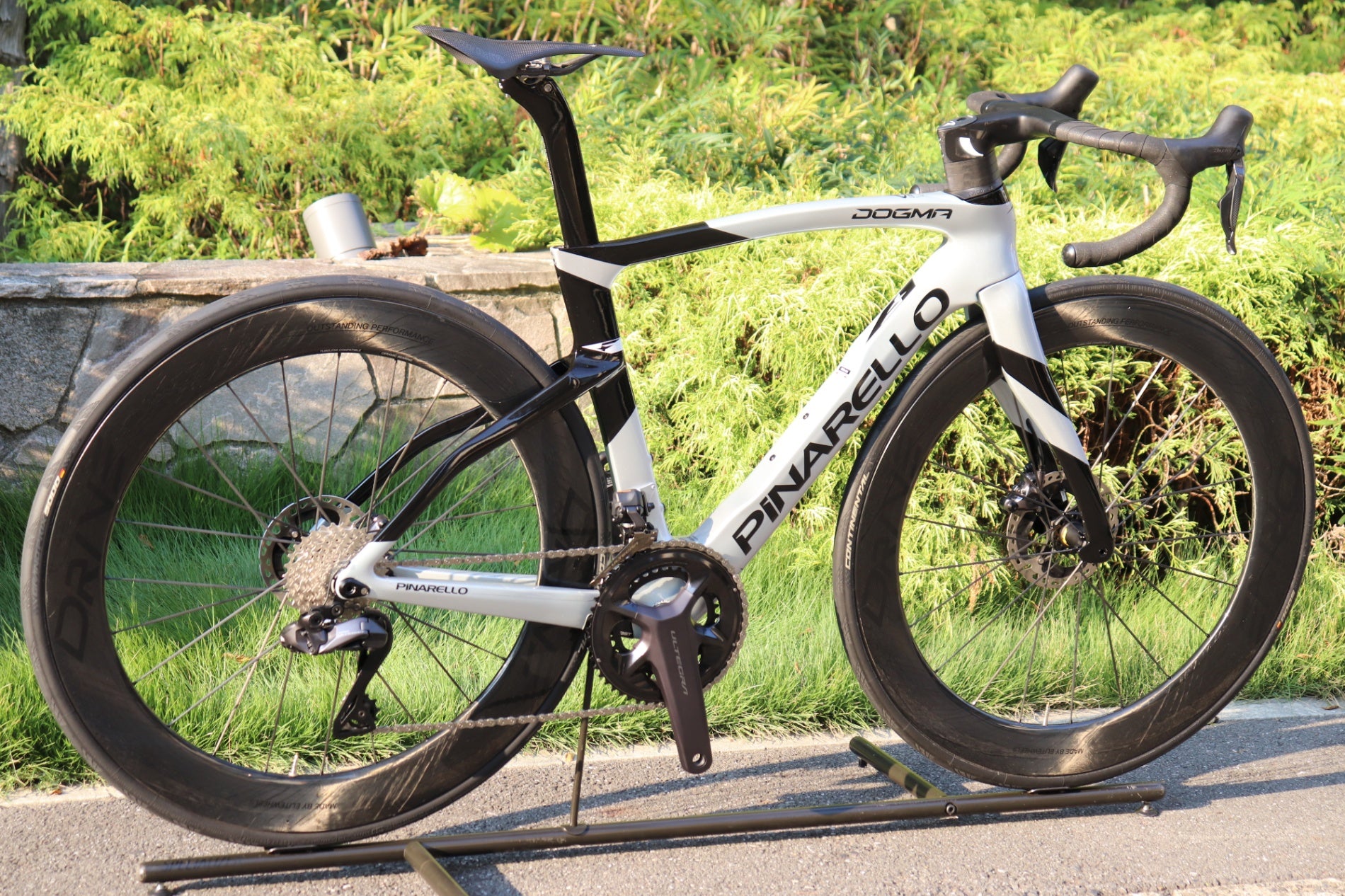 新品コンポ】 決算SALE ピナレロ PINARELLO ドグマ DOGMA F 2024 500