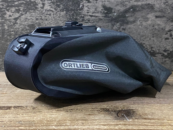 KG980 オルトリーブ ORTLIEB サドルバッグ WATERPROOF ※錆あり・マウンティングセット欠品
