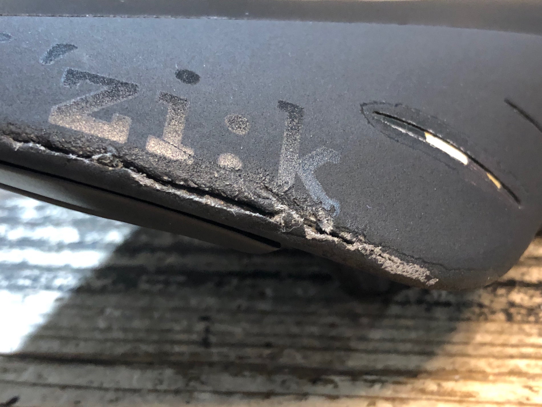 JM953 フィジーク fizik アリオネ ARIONE R1 サドル カーボンレール