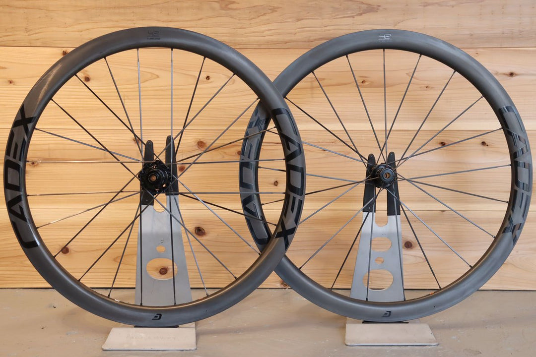 カデックス CADEX 42 チューブレス TUBELESS DISC カーボン ホイールセット シマノ11/12s 【千葉店】