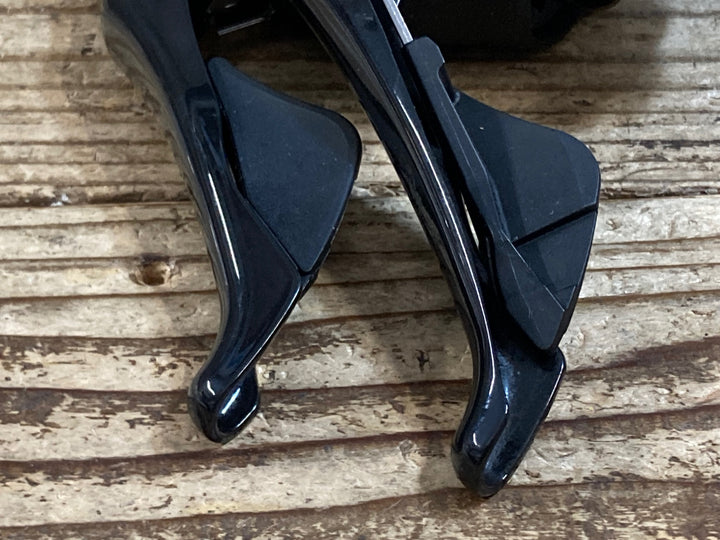 KJ035 シマノ SHIMANO 105 ST-R7000 STIレバー 2×11S 黒