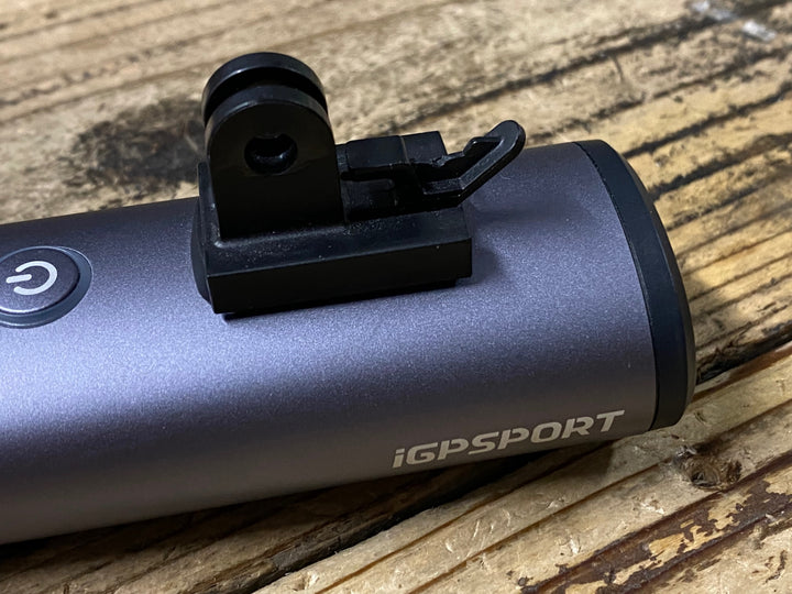 KA916 iGPSPORT VS1800 フロントライト 点灯確認済