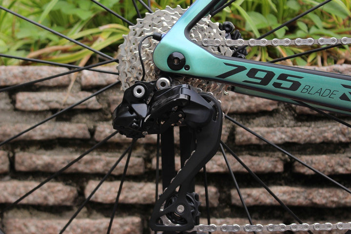 ルック LOOK 795 BLADE RS DISC 2022 XSサイズ シマノ 105 R7170 Di2 12S カーボン ロードバイク【名古屋店】