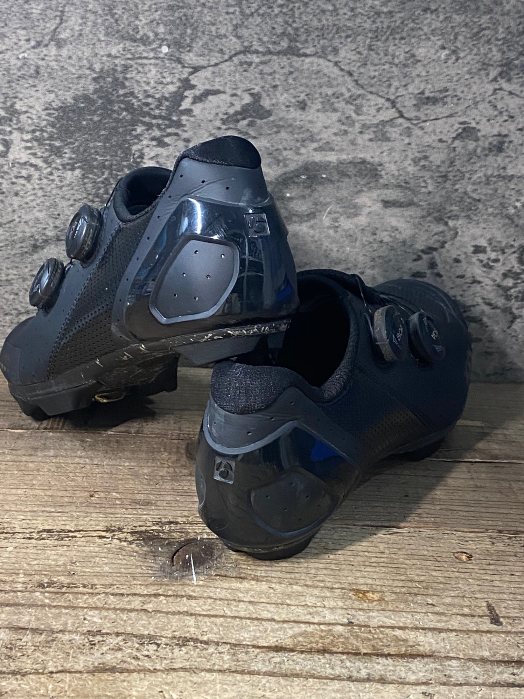 JO764 ボントレガー BONTRAGER XXX MTB ビンディングシューズ 黒 EU41 2穴