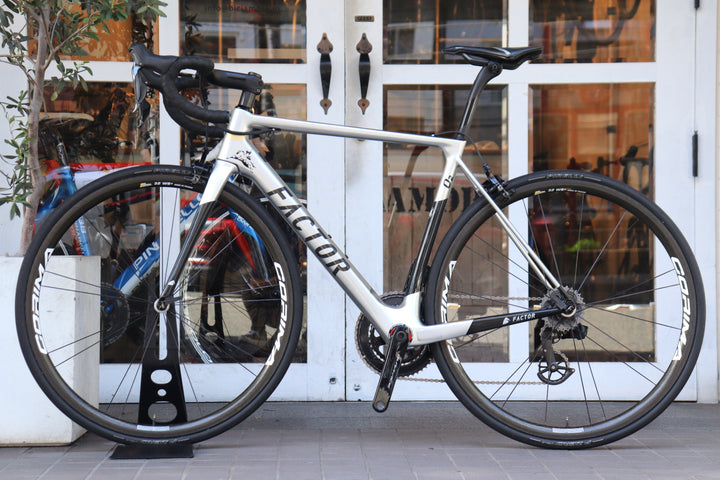 ファクター FACTOR O2 ロマンバルデ 2018モデル 54サイズ シマノ デュラエース R9150 Di2 11S カーボン ロードバイク 【横浜店】