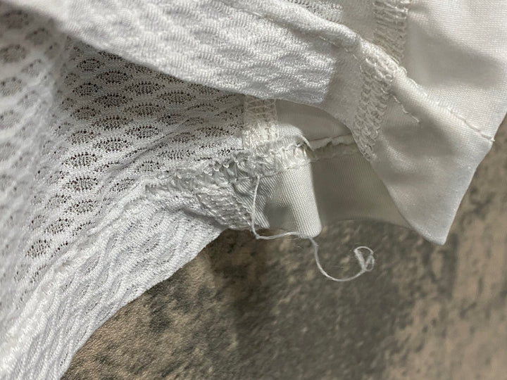 KK621 ラファ Rapha PRO TEAM BASE LAYER ノースリーブ ベースレイヤー 白 S ※ほつれ
