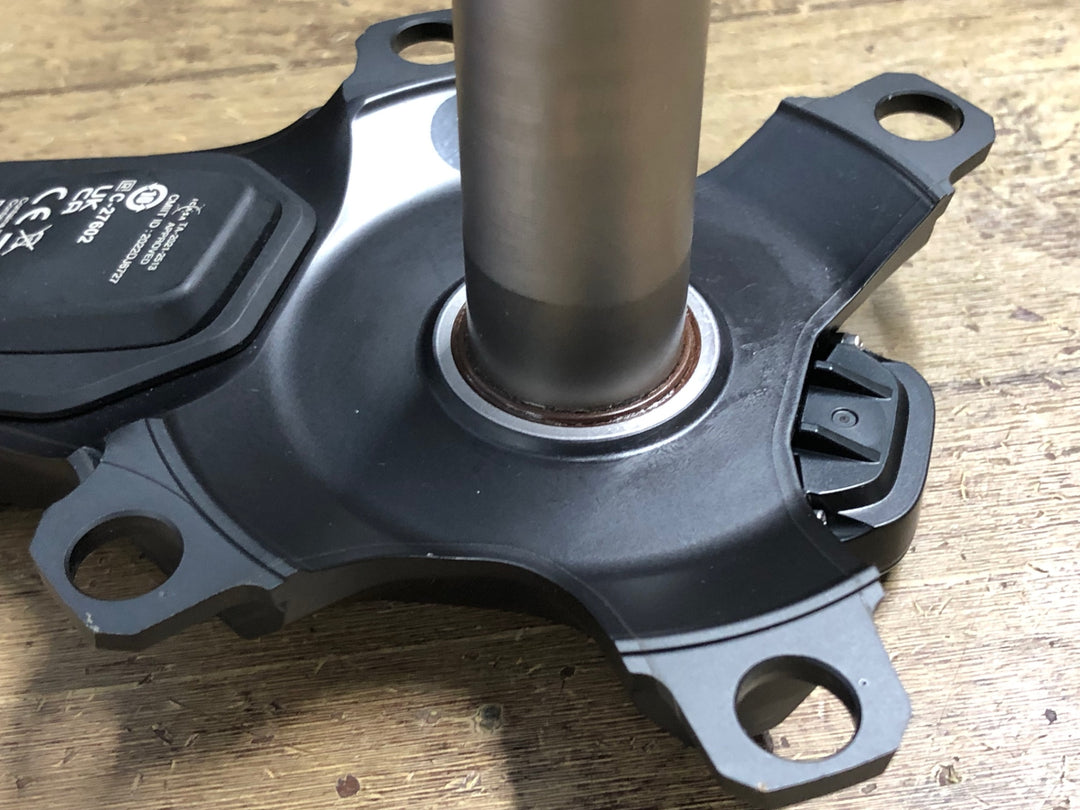 KF657 SHIMANO FC-R8100-P 160mm 両足計測 チェーンリング無 動作確認済