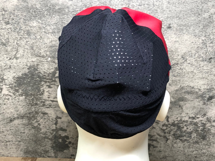 JP856 スポーツフル sportful サイクルキャップ 黒 赤 ワンサイズ 裏起毛 GORE-TEX INFINIUM
