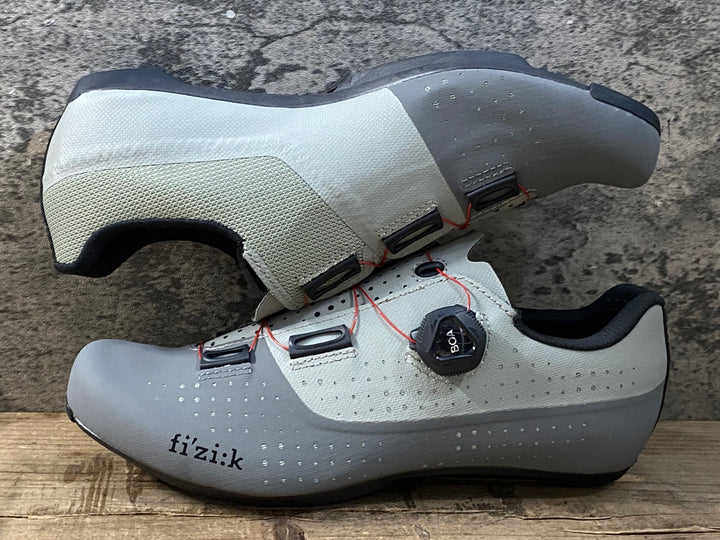 KK388 フィジーク fizik TEMPO OVERCURVE R4 SHOES ビンディングシューズ 3穴 グレー EU40 1/2