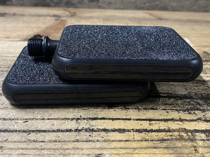 KJ398 MOTO REFLEX PEDAL フラットペダル