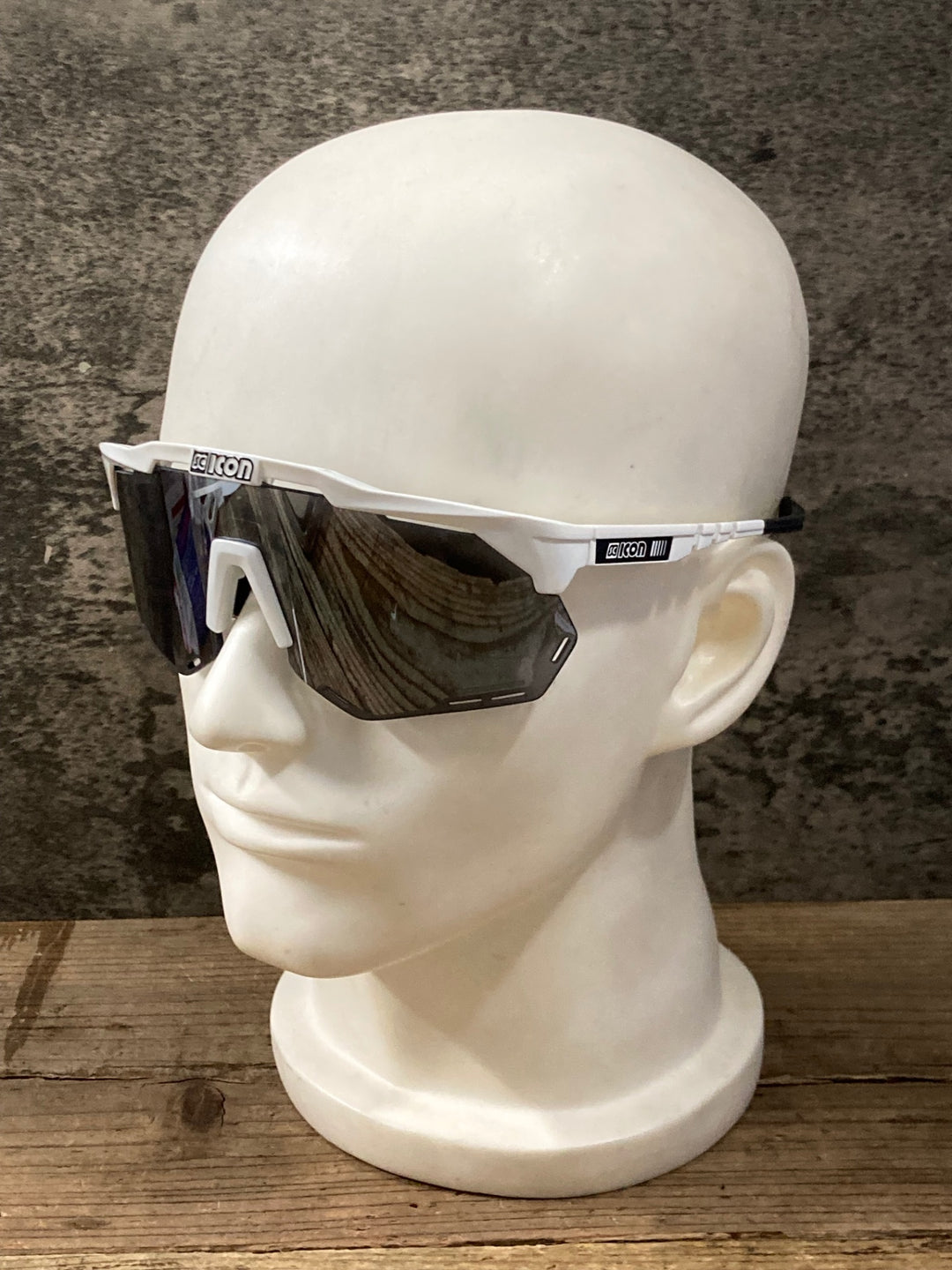 KP307 シーコン SCICON AEROSHADE XL SL2508/SILVER XL サングラス アイウェア 白 ※汚れ