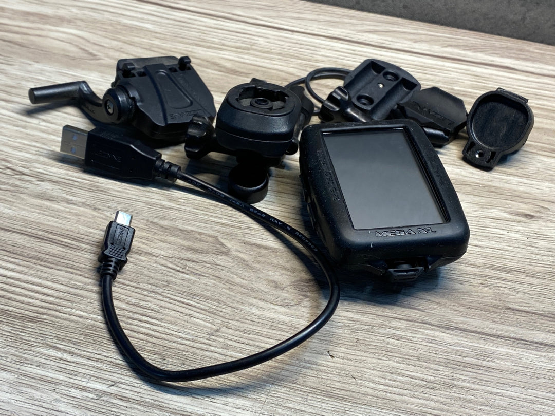 IX291 レザイン LEZYNE MEGA XL ENHANCED GPS サイクルコンピューター DIRECT X-LOCK MOUNT SYSTEM付 動作確認済