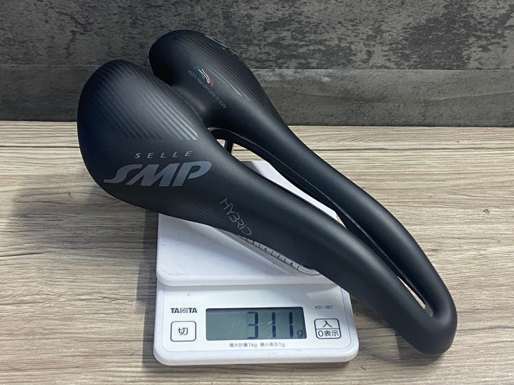 KE949 SELLE SMP HYBRID サドル 黒 140mm aisi 304 tubeレール