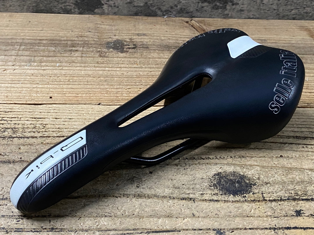 KR136 セライタリア selle italia Q-bik サドル 黒 138mm FEC ALLOY