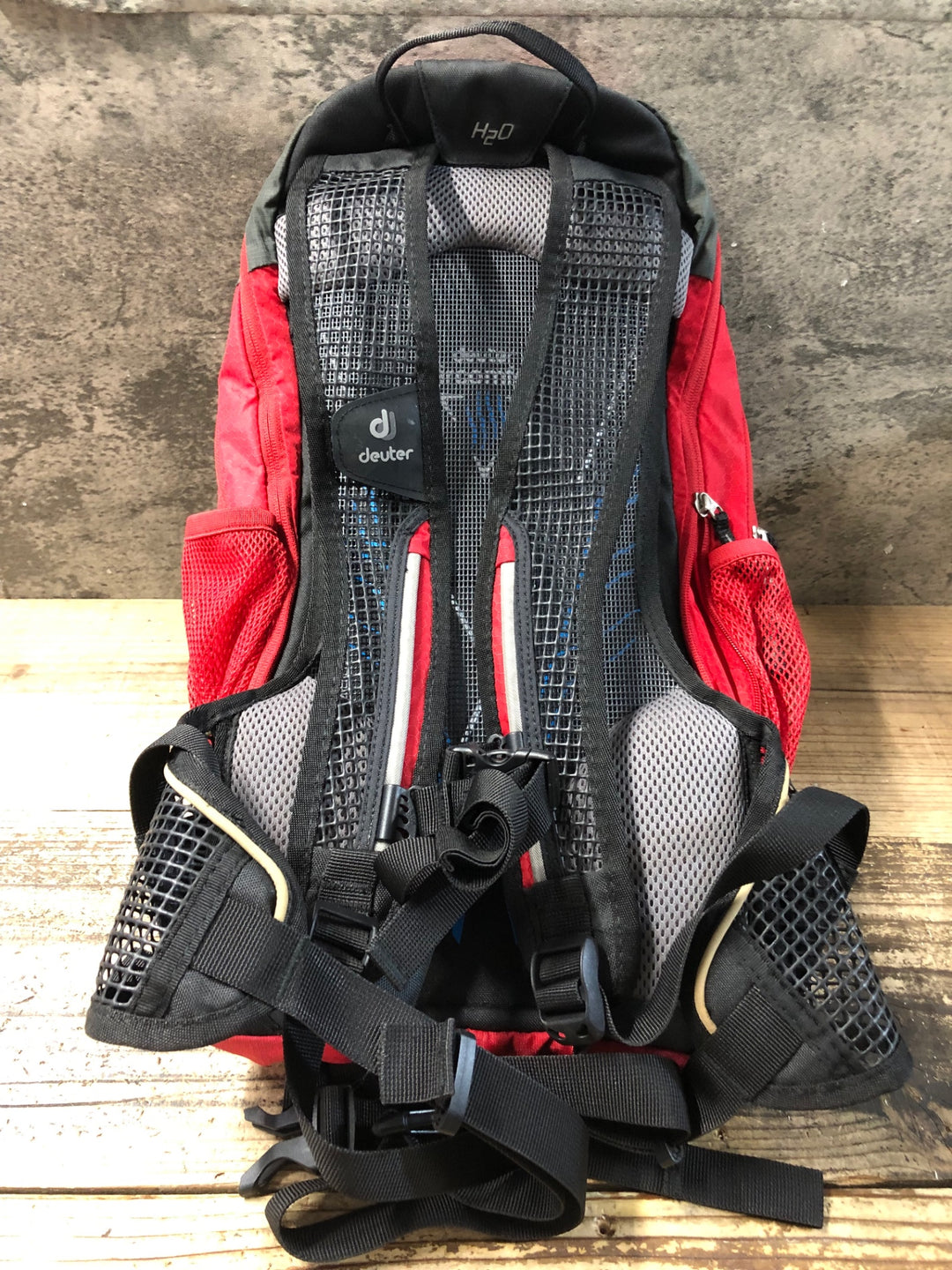 KD002 ドイター deuter RACE EXP AIR リュックサックバックパック 赤 汚れあり
