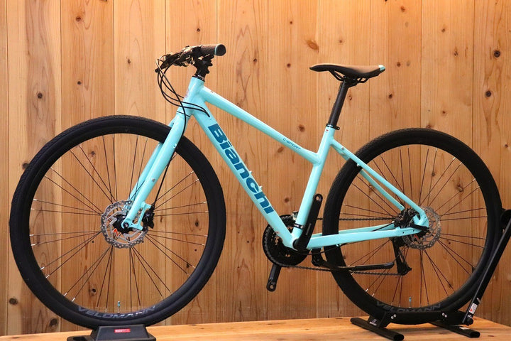 ビアンキ BIANCHI C SPORT 2 DISC 2023年モデル 43サイズ シマノ アセラ MIX 8S アルミ クロスバイク 【芦屋店】