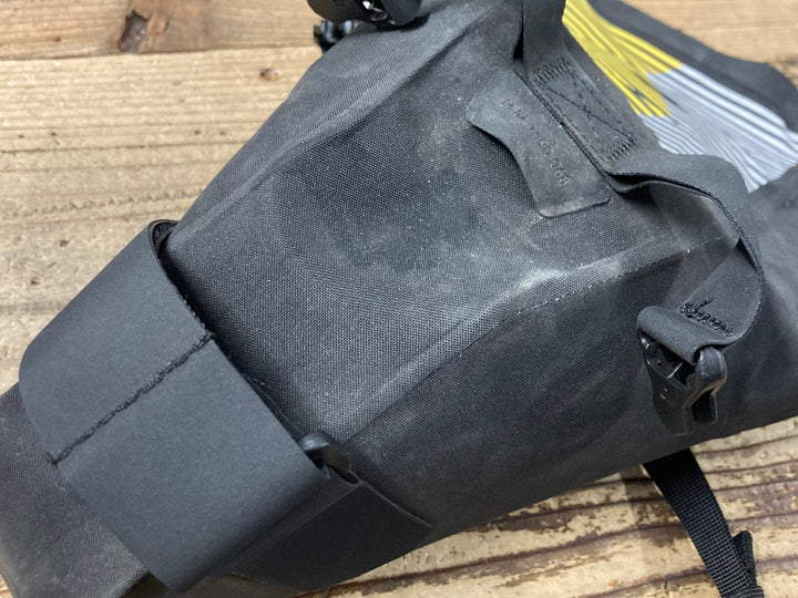 KS218 アピデュラ APIDURA RACING SADDLE PACK サドルバッグ 黒 3L