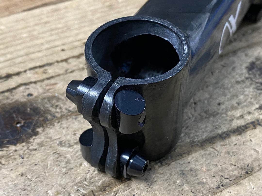KI392 AX Lightness RIGID6 カーボンステム Φ31.8 110mm 新型