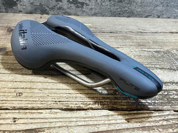 KC301 セライタリア selle italia FLITE GRAVEL サドル TI316レール 145mm