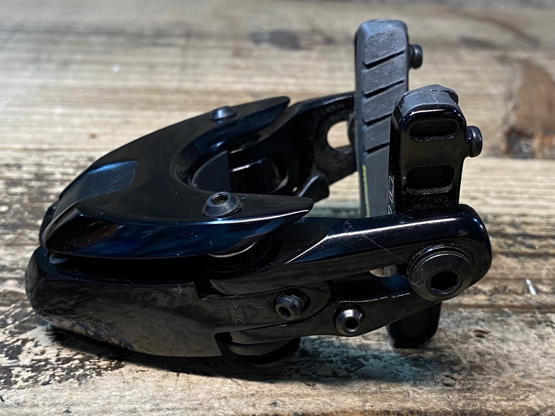 IB878 トレック TREK SLR キャリパーブレーキ 前後セット 本体のみ