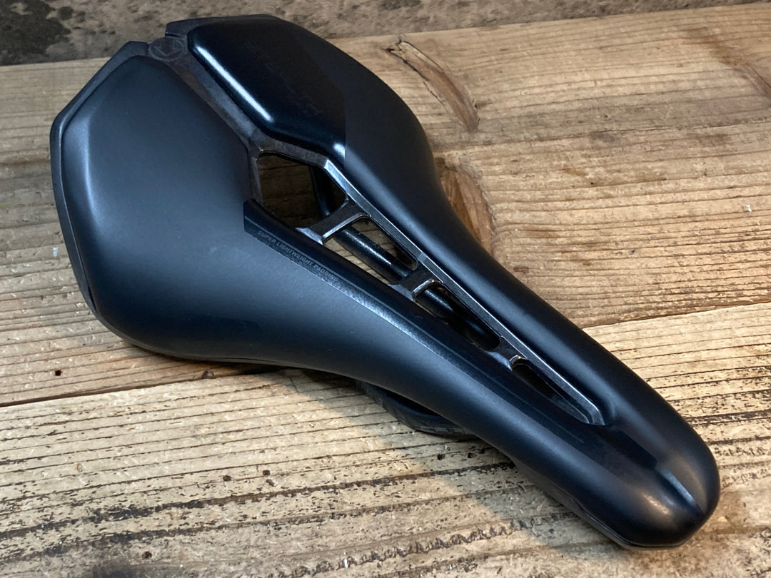 JV754 シマノ SHIMANO PRO STEALTH CURVED TEAM サドル 黒 カーボンレール 152mm