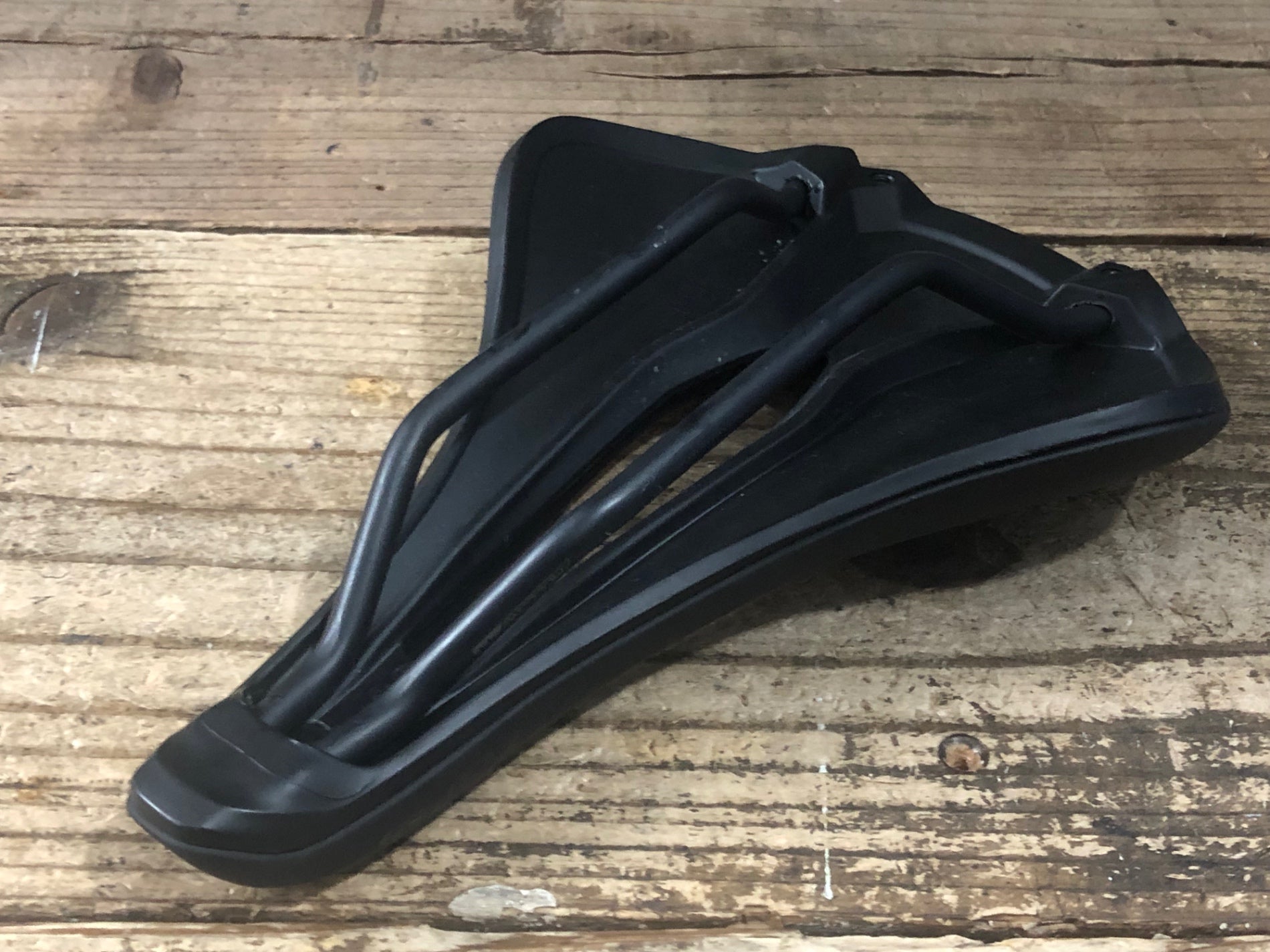 JQ256 スペシャライズド SPECIALIZED POWER サドル HOLLOW Tiレール