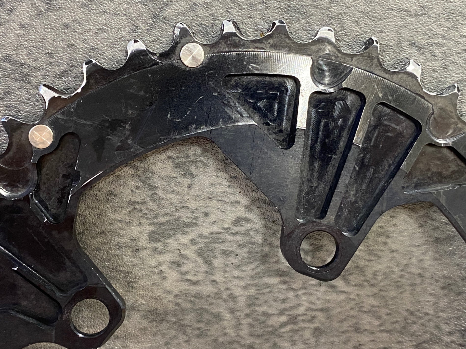 JR583 ローター ROTOR QRINGS チェーンリング 52/36T 110BCD 4H – BICI