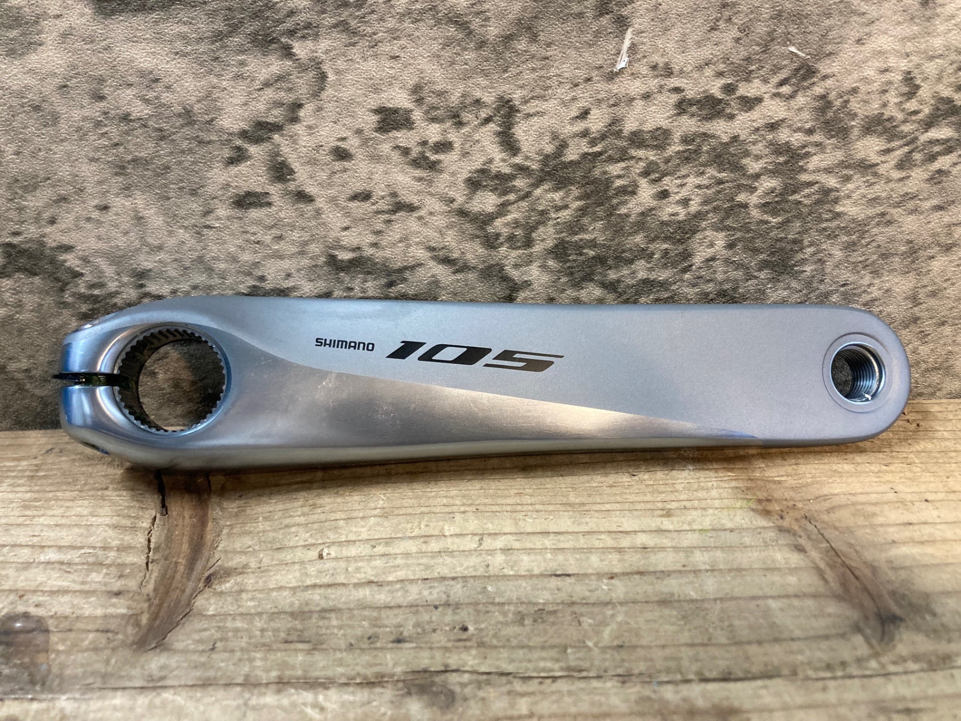 JW918 シマノ SHIMANO 105 FC-R7000 クランクセット シルバー 50/34T