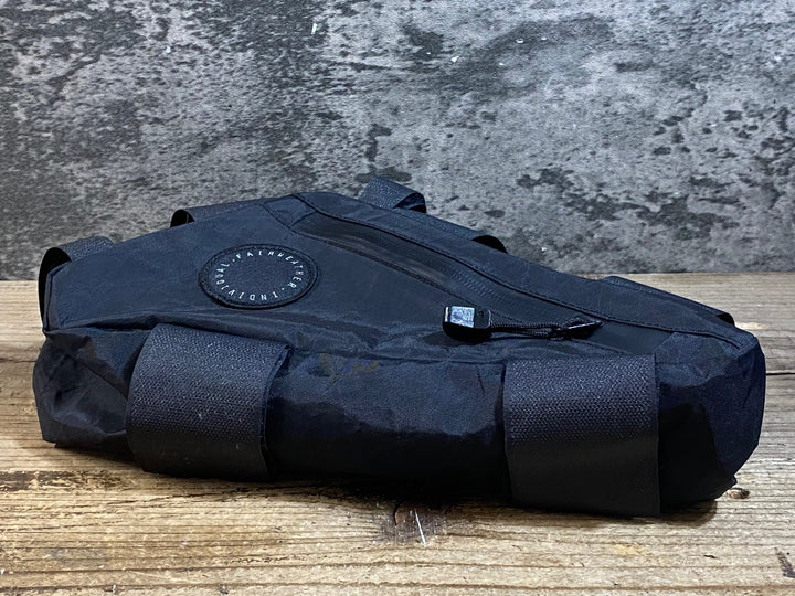 KD198 フェアウェザー FAIRWEATHER コーナーバッグ CORNER BAG 黒