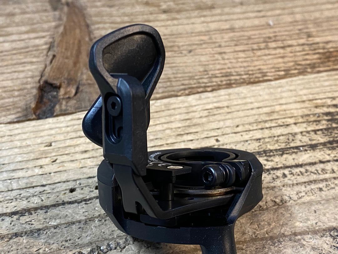 JV650 シマノ SHIMANO デオレ DEORE XT SW-M8050 R/L シフトレバー セット Φ22.2 Di2 電動
