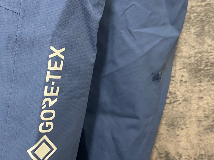 KG587 ラファ RAPHA MEN'S PRO TEAM GORE-TEX RAIN JACKET 長袖 サイクルジャケット S