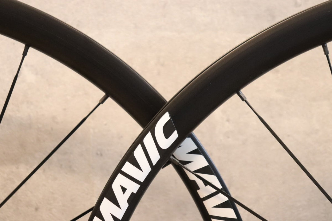 未使用品 マヴィック MAVIC キシリウム KSYRIUM 30 DISC アルミ チューブレスレディ シマノ 12/11S ホイールセット 【さいたま浦和店】
