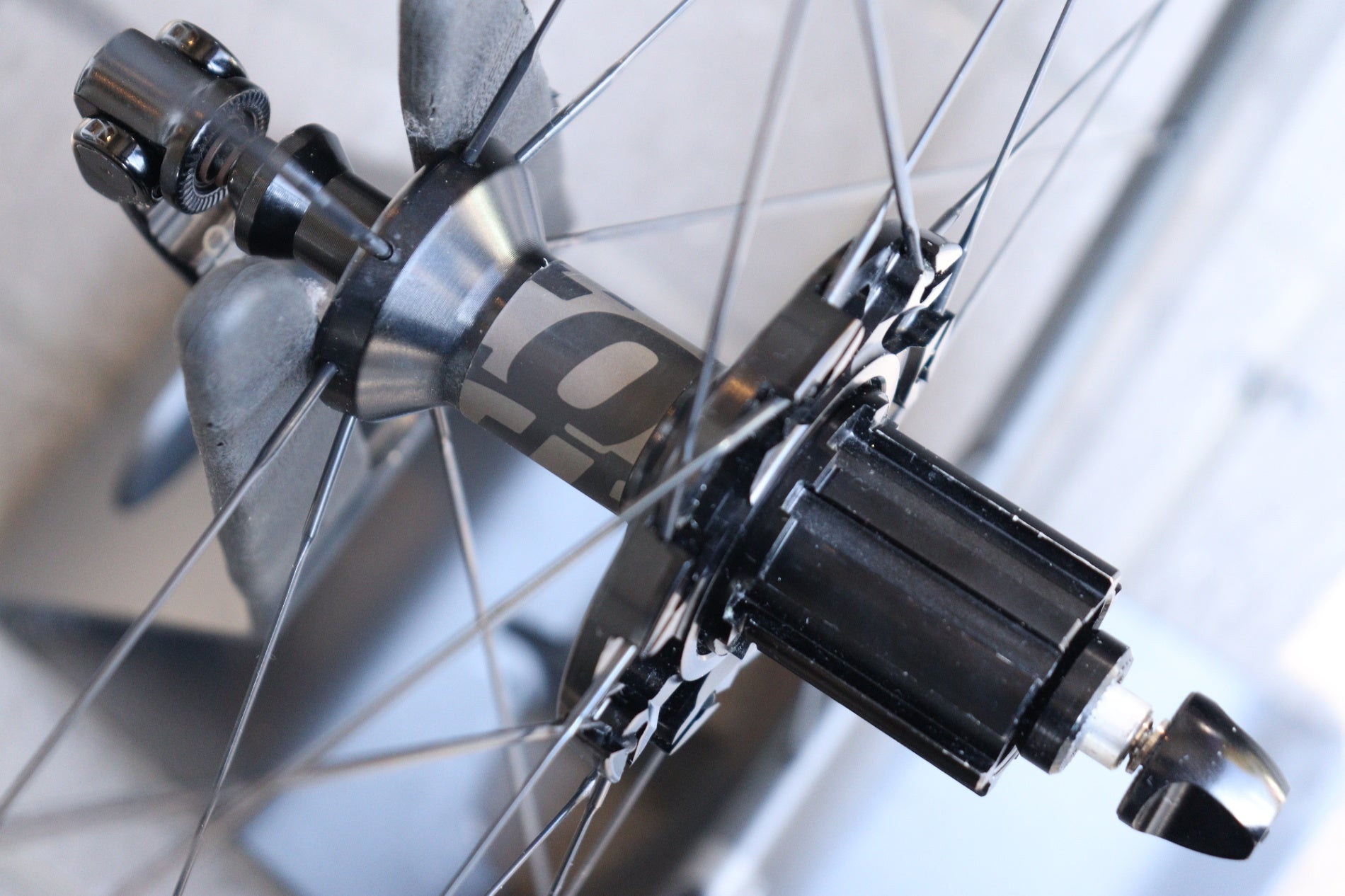 ヴィットリア VITTORIA キュラーノ QURANO 60 カーボン チューブラー