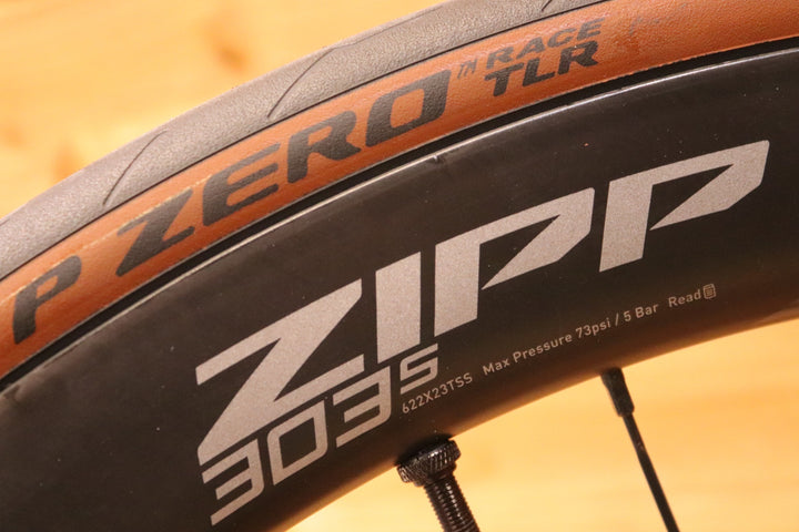 ジップ ZIPP 303S DISC シマノ 11S/12S 23㎜ フックレス カーボン チューブレス ロードバイク ホイールセット 【広島店】
