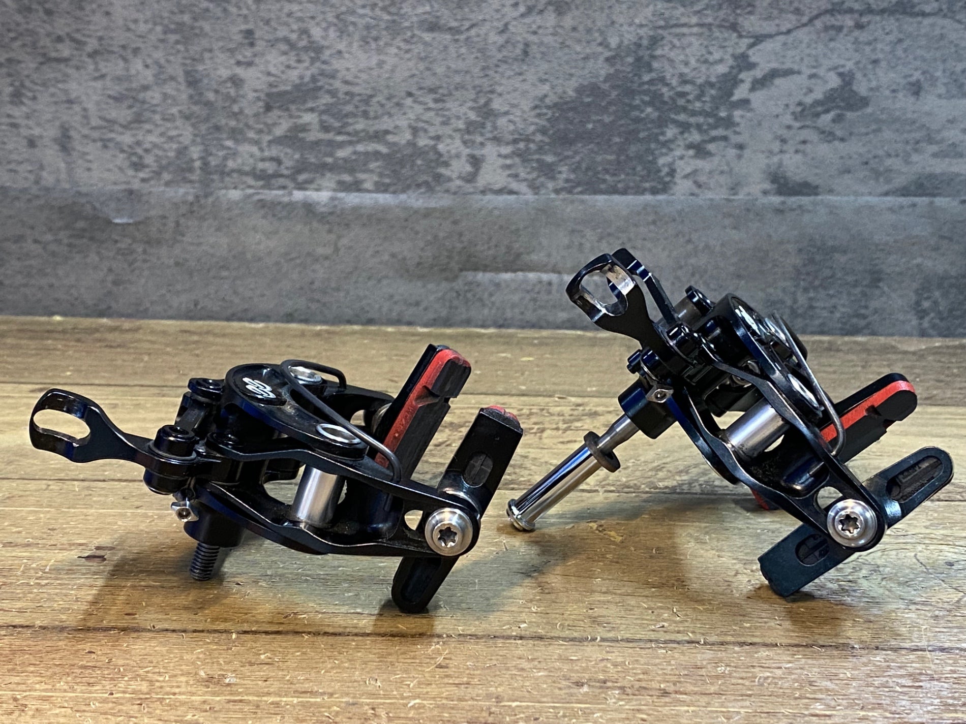 JQ095 ケーンクリーク CANECREEK ee G4 REGULAR MOUNT キャリパー