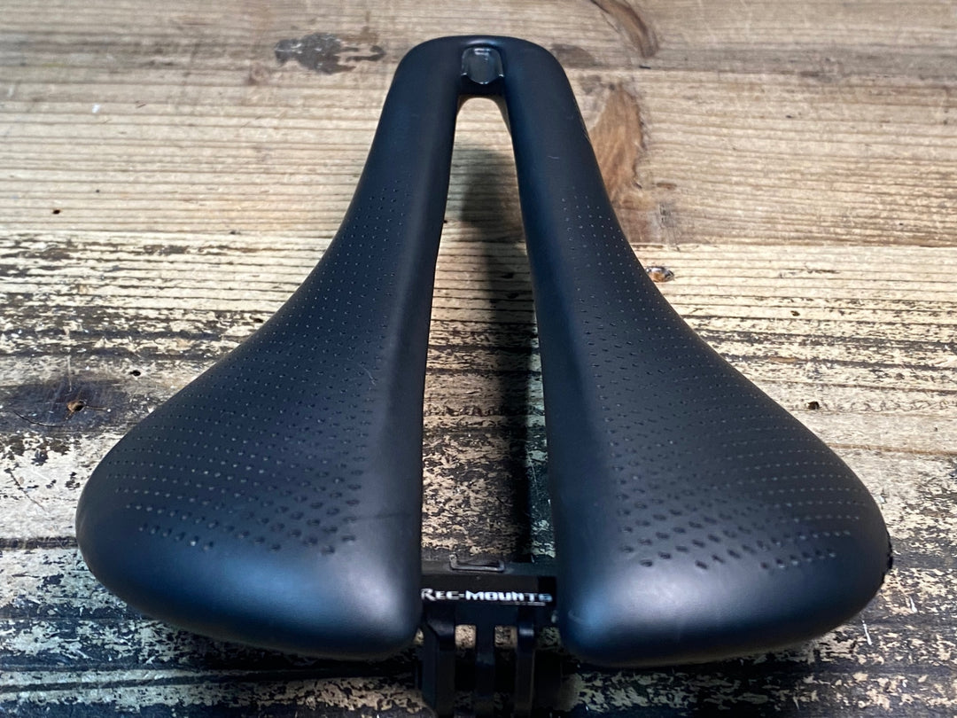 JH784 ボントレガー BONTRAGER AEOLUS RSL サドル 黒 145mm カーボンレール