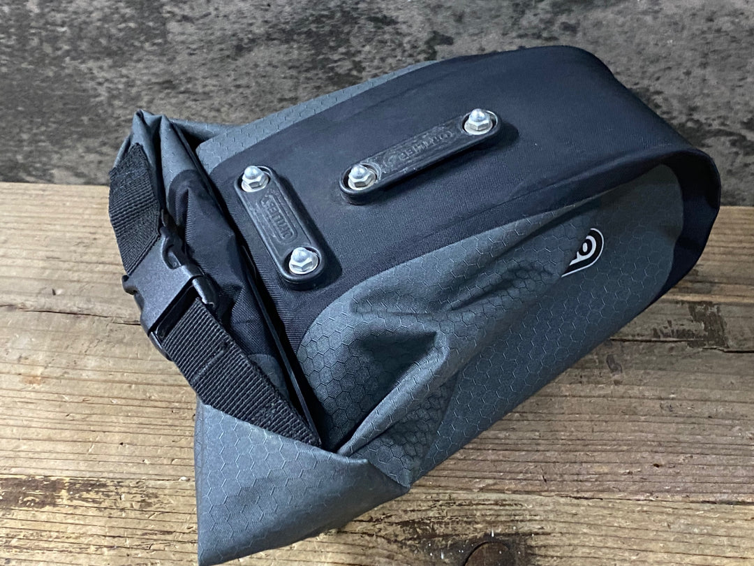 KG980 オルトリーブ ORTLIEB サドルバッグ WATERPROOF ※錆あり・マウンティングセット欠品