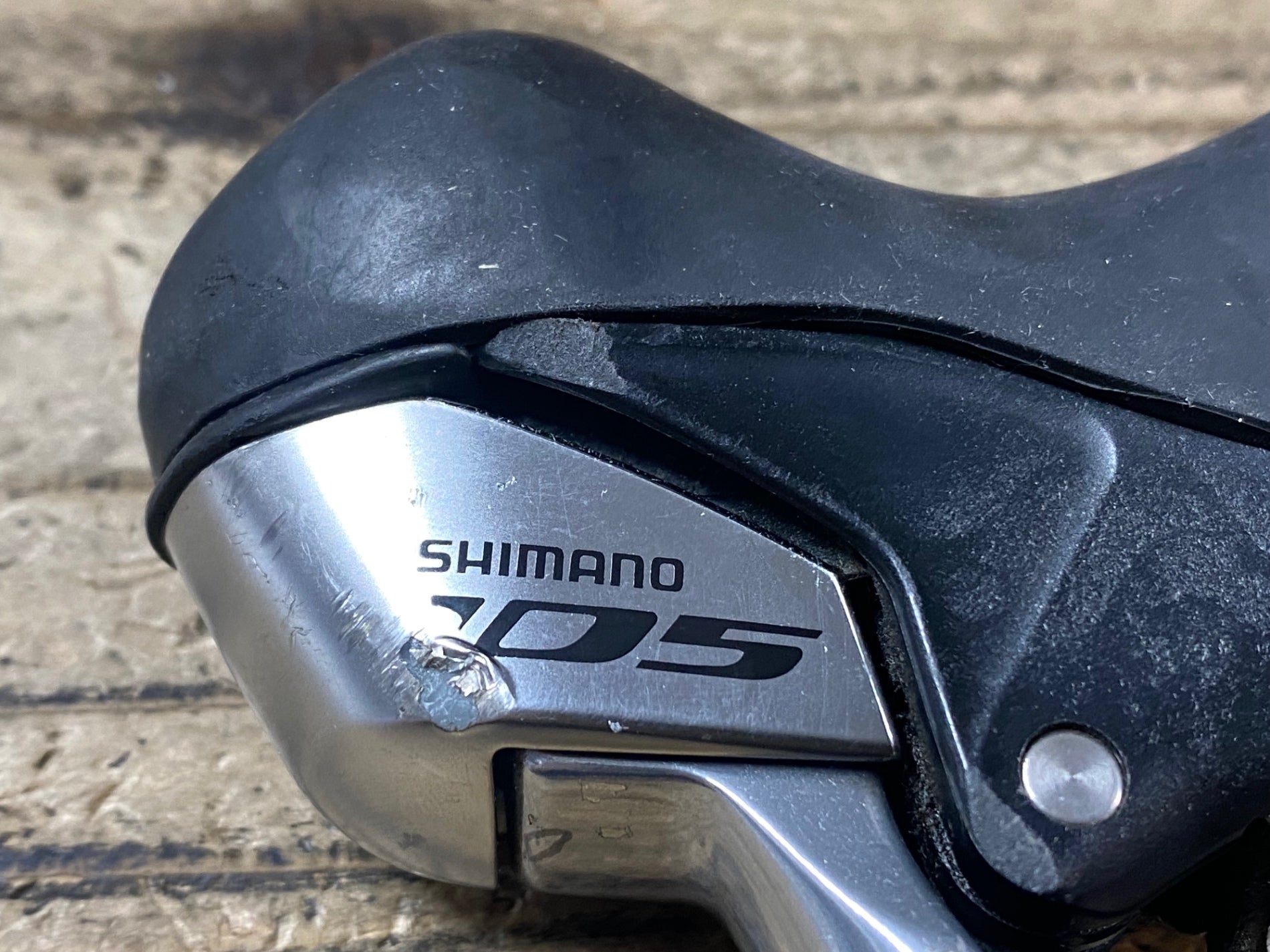 KB454 シマノ SHIMANO 105 ST-5700 STIレバー 2x10S ※右側変速不良