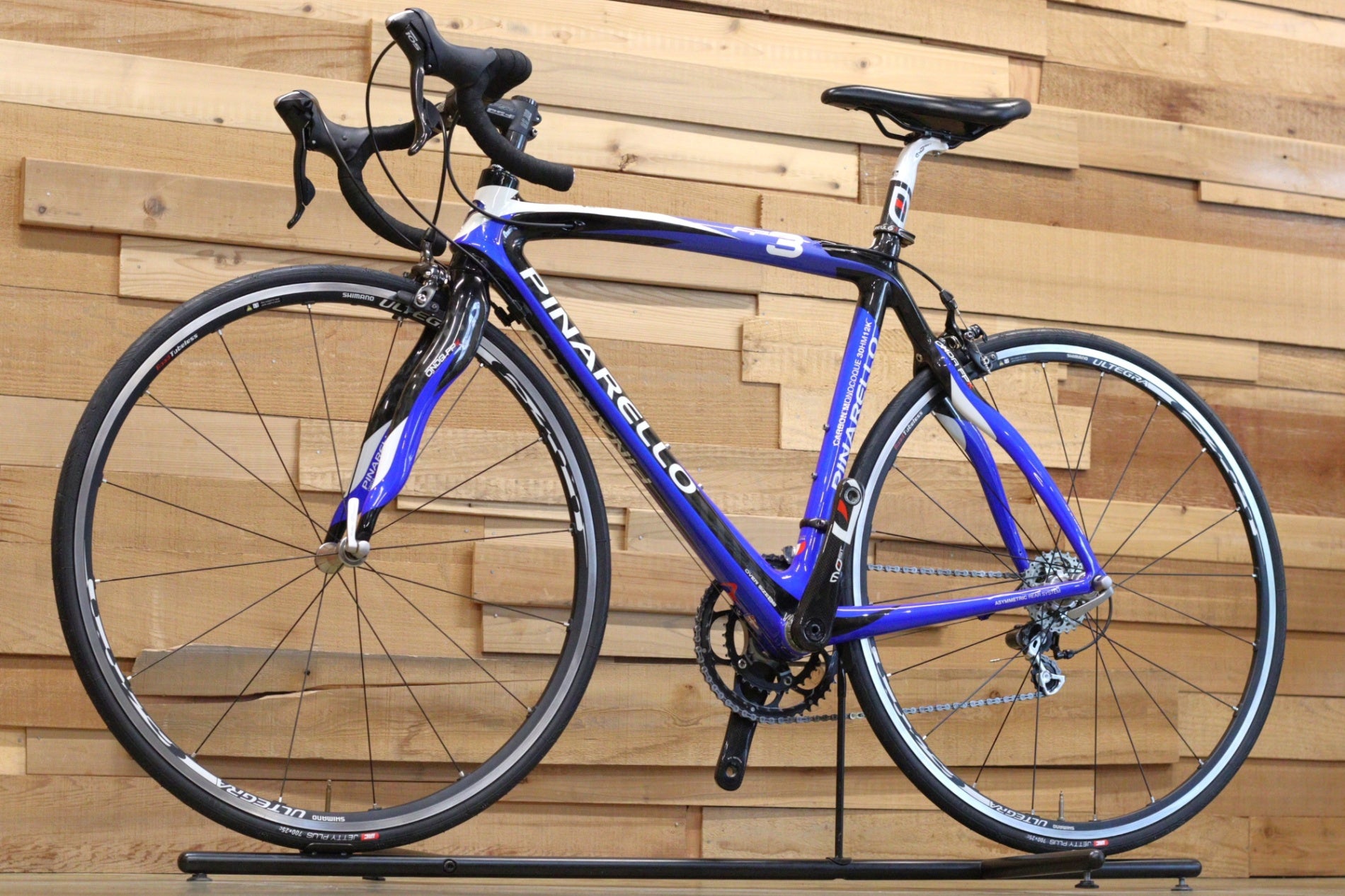 ピナレロ PINARELLO FP3 2009 515サイズ シマノ 105 5600 MIX 10S